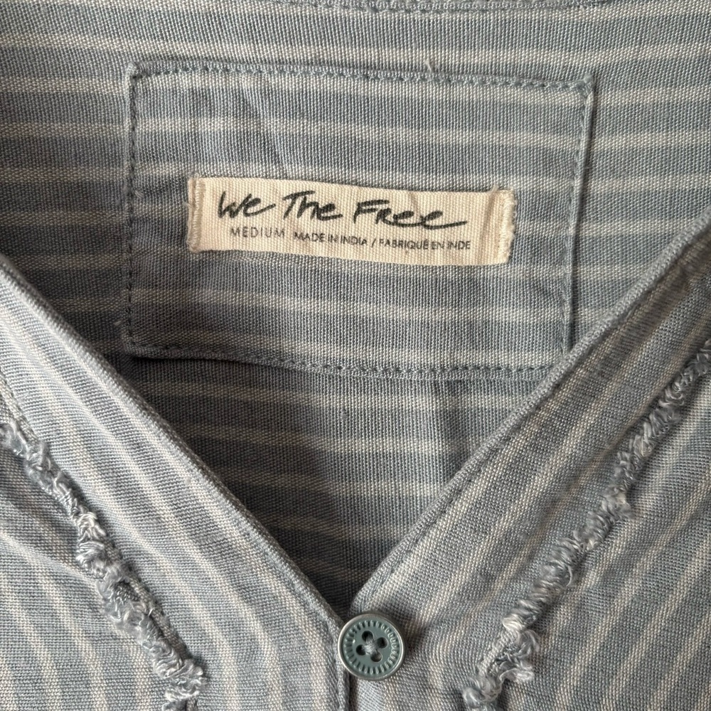 We The Free | Women's Boho Oversized One & Only Striped Shirt Size M Blue/White - Picture 4 of 9